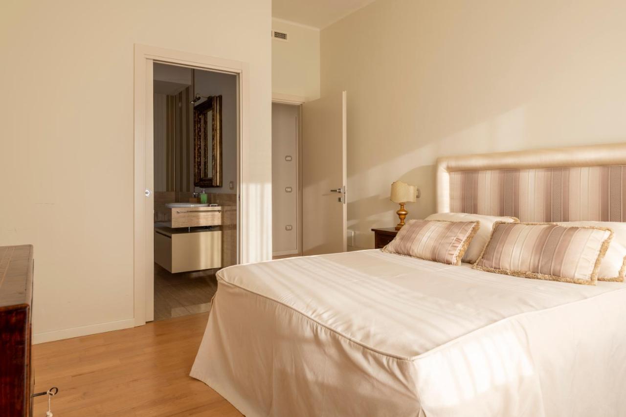 Casa Gramsci Luxury Apartment Pesaro Exterior photo